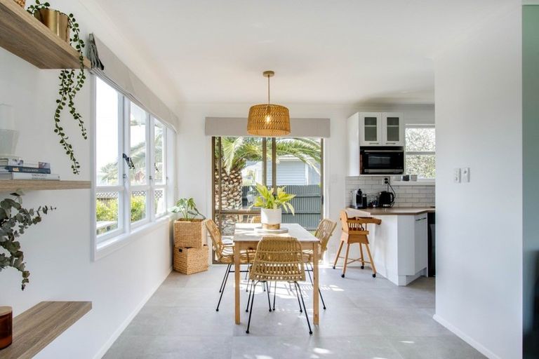 Photo of property in 1 Jellicoe Place, Tamatea, Napier, 4112