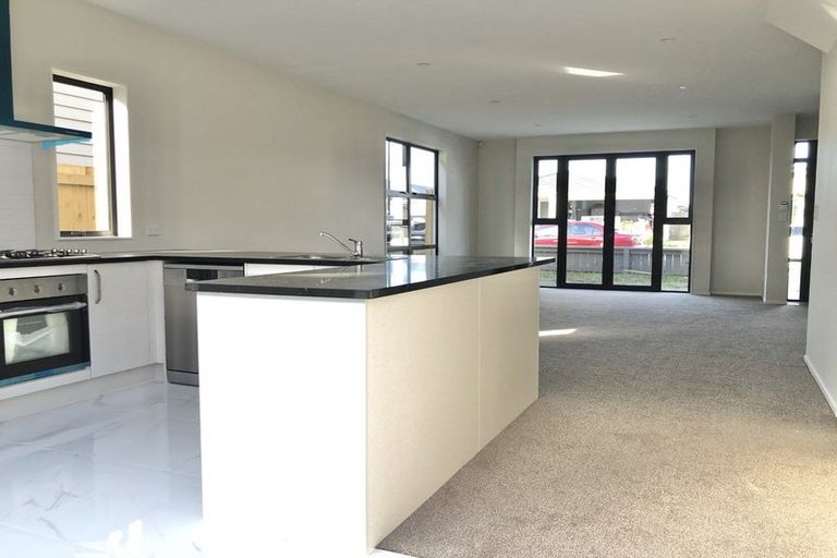 Photo of property in 14b Hollowout Street, Takanini, 2112