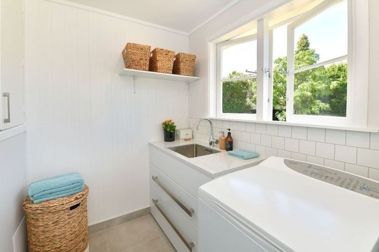 Photo of property in 7 Ardlui Avenue, Manly, Whangaparaoa, 0930