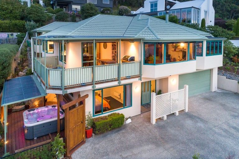 Photo of property in 25 Davies Drive, Atawhai, Nelson, 7010