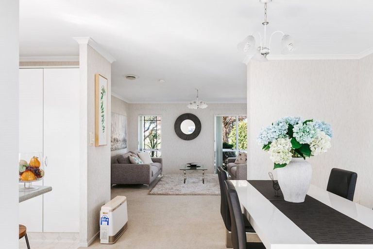 Photo of property in 215 Gloucester Road, Mount Maunganui, 3116