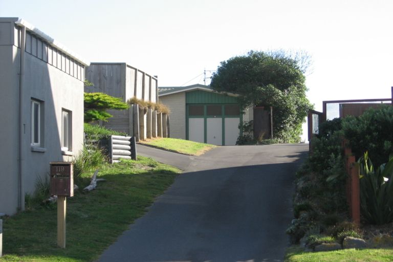 Photo of property in 119 Tutere Street, Waikanae Beach, Waikanae, 5036