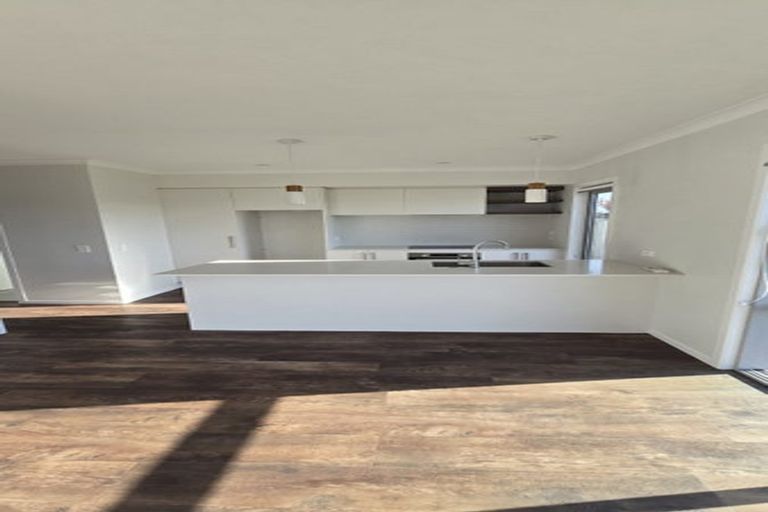 Photo of property in 7 Atutahi Lane, Papamoa Beach, 3118