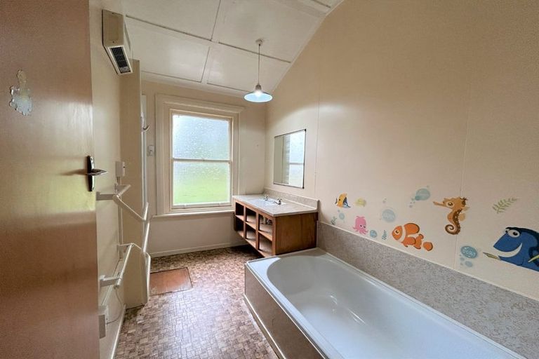 Photo of property in 4 Cemetery Road, East Taieri, Mosgiel, 9024