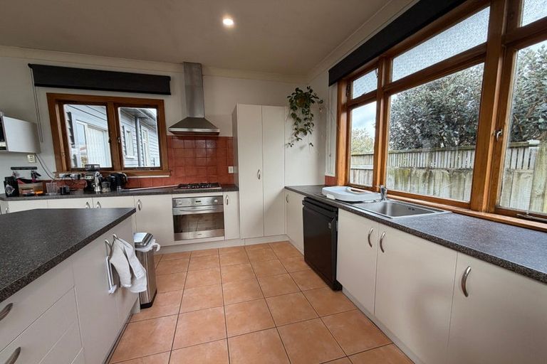 Photo of property in 25 Monrad Street, Highbury, Palmerston North, 4412