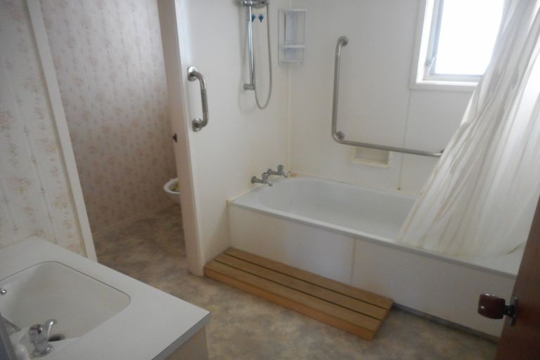 Photo of property in 36c Ariariterangi Street, Ohinemutu, Rotorua, 3010