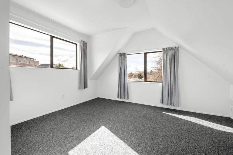 Photo of property in 73a Pembroke Street, Hamilton Lake, Hamilton, 3204