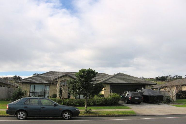 Photo of property in 178 Kilkenny Drive, East Tamaki Heights, Auckland, 2016