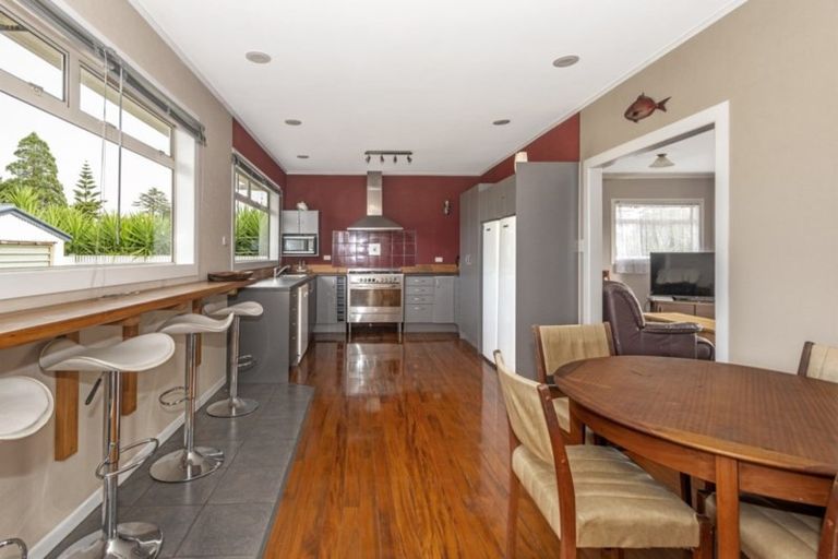 Photo of property in 50 Oak Street, Mangapapa, Gisborne, 4010