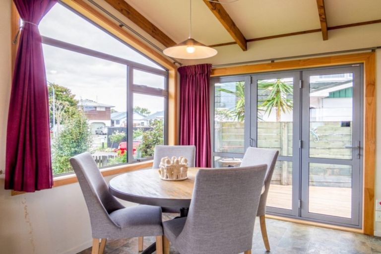 Photo of property in 132 Riverside Drive, Whakatane, 3120