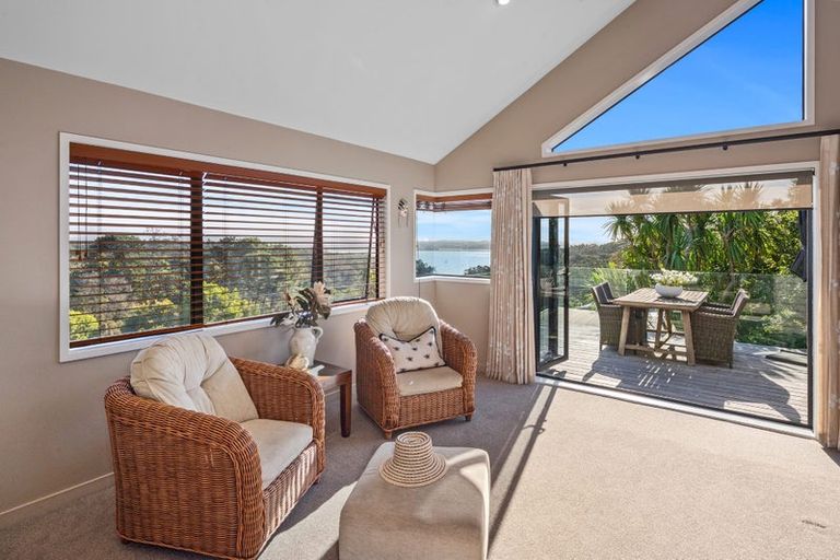 Photo of property in 11b Balmain Road, Birkenhead, Auckland, 0626