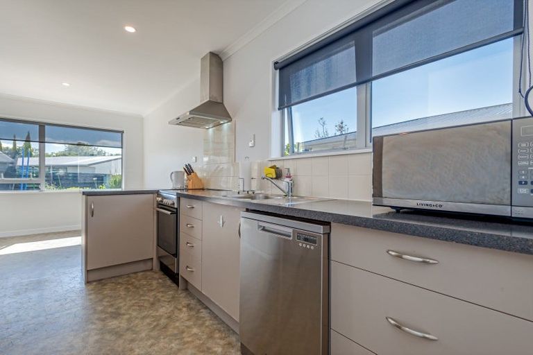 Photo of property in 31 Karamea Crescent, Kelvin Grove, Palmerston North, 4414