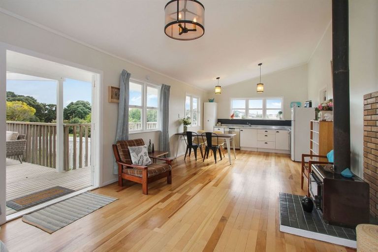 Photo of property in 17a Keven Road, Clarks Beach, Pukekohe, 2679