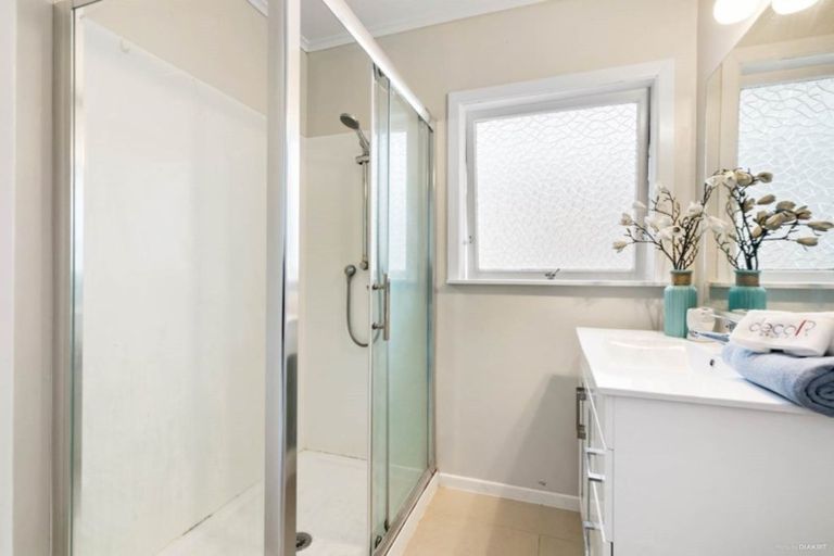 Photo of property in 3 Navarre Road, Glendowie, Auckland, 1071