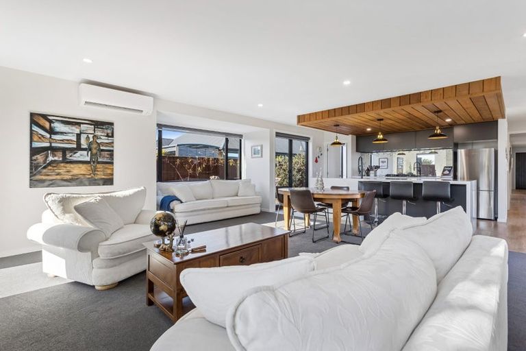 Photo of property in 21 Blair Place, Kaiapoi, 7630
