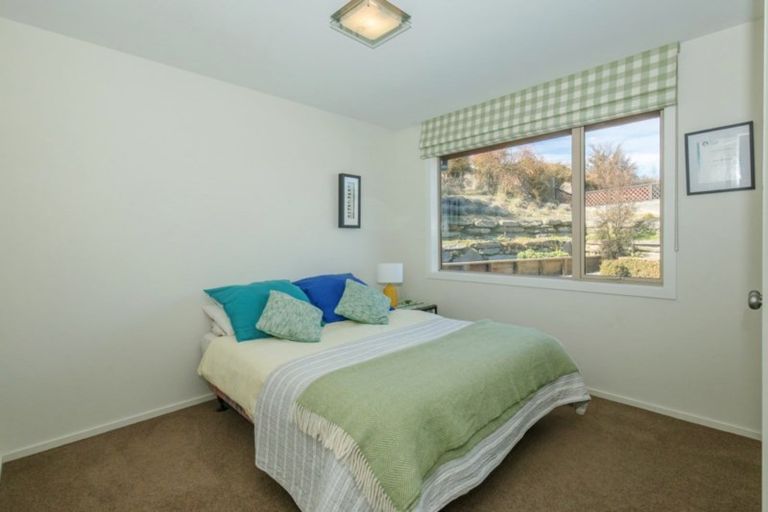 Photo of property in 18 Bevan Place, Wanaka, 9305