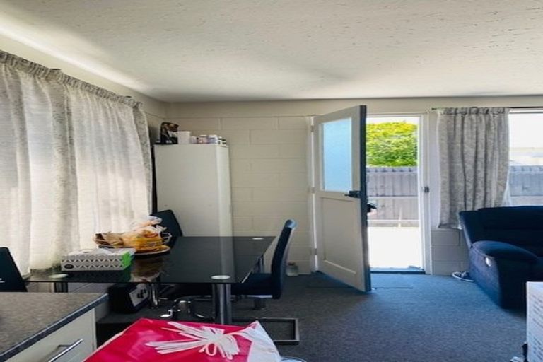 Photo of property in 2/65 Sherborne Street, St Albans, Christchurch, 8014