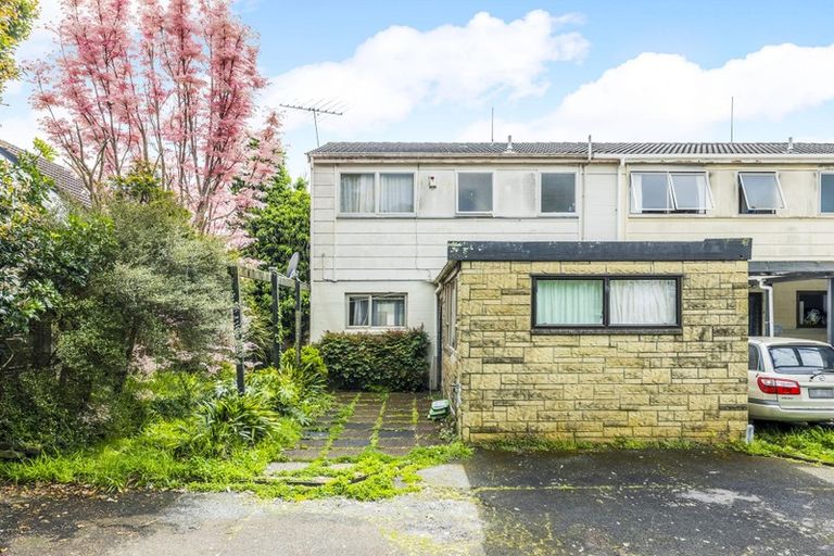 Photo of property in 90a Beaumonts Way, Manurewa, Auckland, 2102