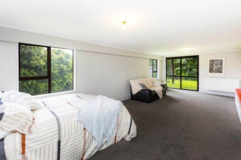 Photo of property in 11 Roband Crescent, Brown Owl, Upper Hutt, 5018