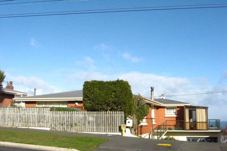 Photo of property in 28 Mckerrow Street, Shiel Hill, Dunedin, 9013