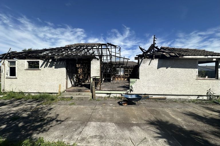 Photo of property in 104 Estuary Road, South New Brighton, Christchurch, 8062