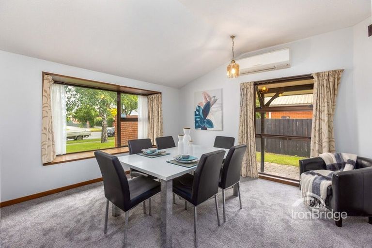 Photo of property in 270 Memorial Avenue, Burnside, Christchurch, 8053