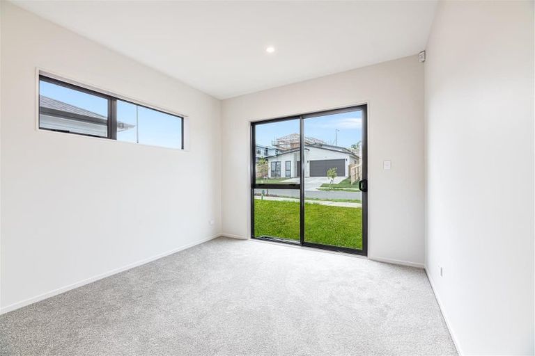 Photo of property in 18 Ta Moko Drive, Gulf Harbour, Whangaparaoa, 0930