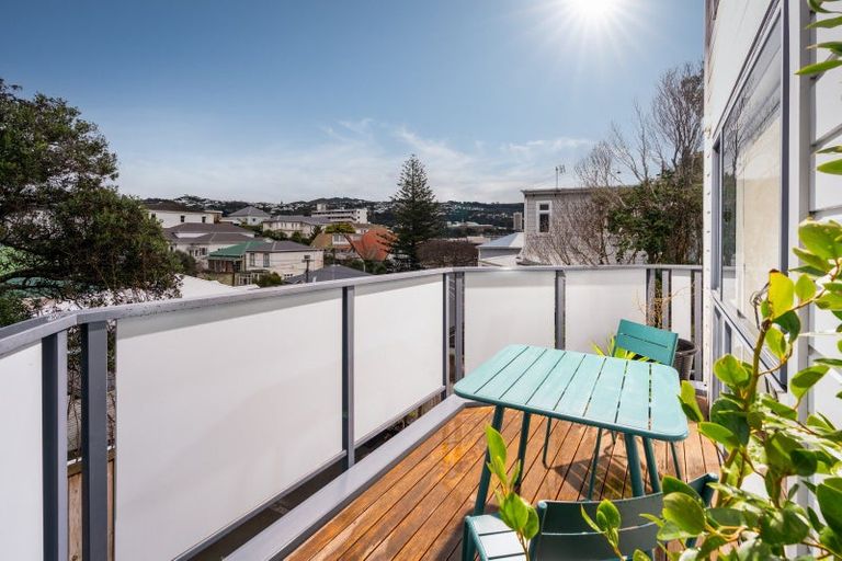 Photo of property in 5/96 Austin Street, Mount Victoria, Wellington, 6011