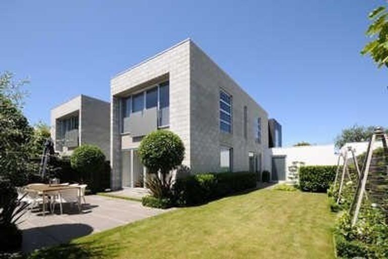 Photo of property in 7 Cox Street, Merivale, Christchurch, 8014