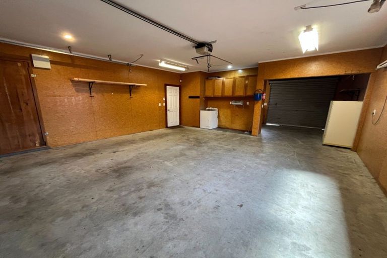 Photo of property in 70 Parnell Heights, Kelvin Grove, Palmerston North, 4414