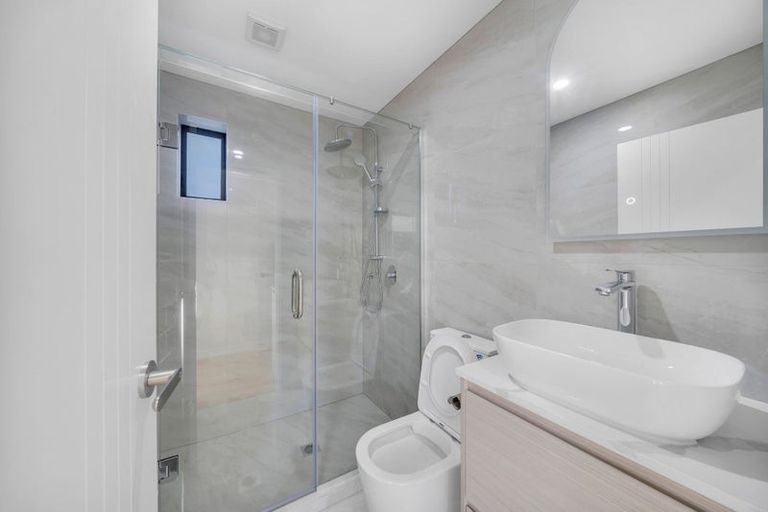 Photo of property in 8 Rathfarnham Road, Flat Bush, Auckland, 2019