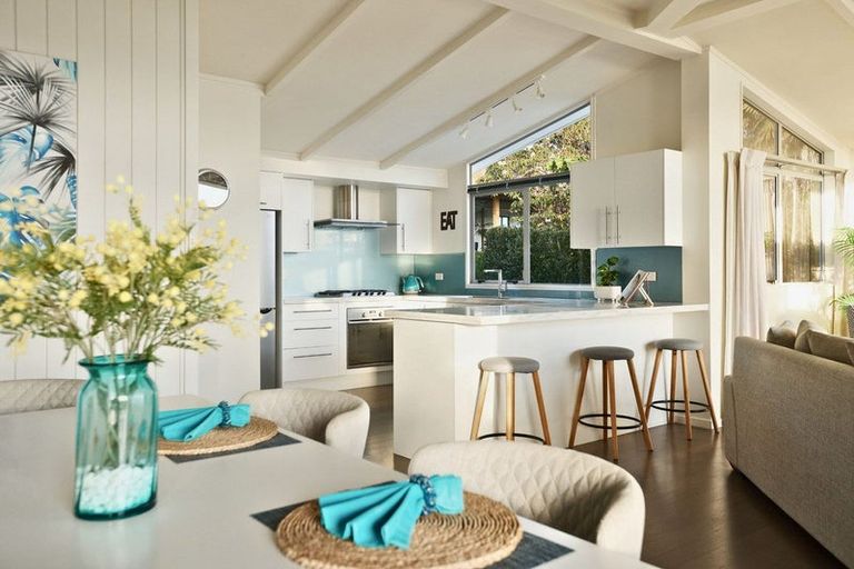 Photo of property in 22 Lindoch Avenue, Te Puna, Tauranga, 3174