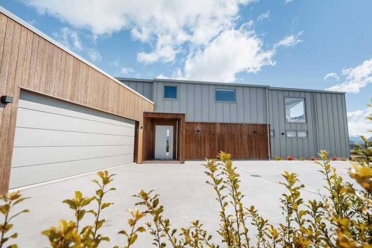 Photo of property in 69 West Meadows Drive, Wanaka, 9305