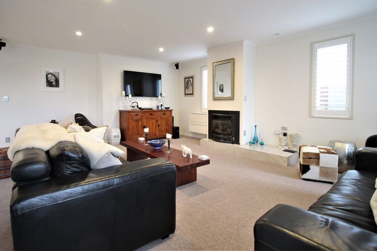 Photo of property in 33f Larch Crescent, Alexandra, 9320