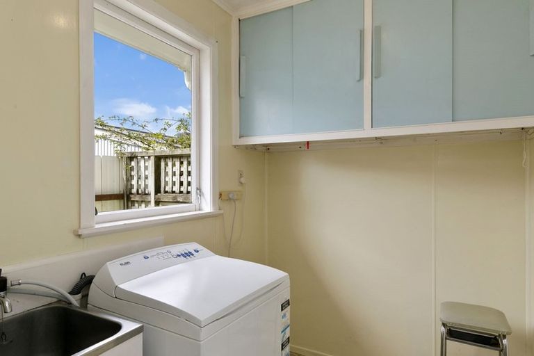 Photo of property in 10 Mimihau Grove, Wainuiomata, Lower Hutt, 5014