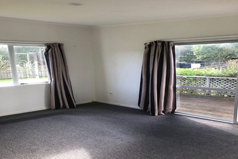 Photo of property in 63 Puriri Road, Waikanae, 5036
