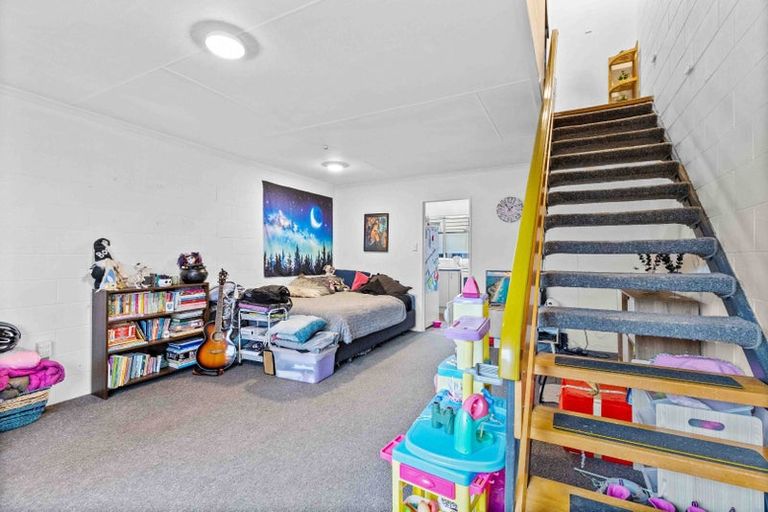 Photo of property in 2/214 Crinan Street, Appleby, Invercargill, 9812