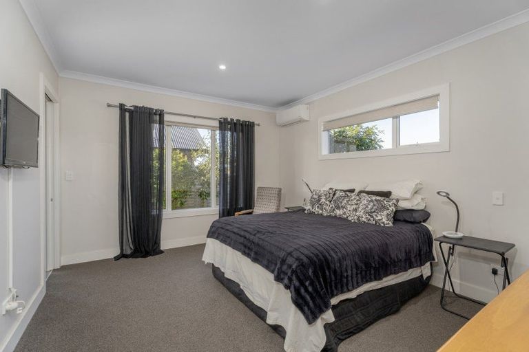 Photo of property in 8 Topping Place, Whitianga, 3510