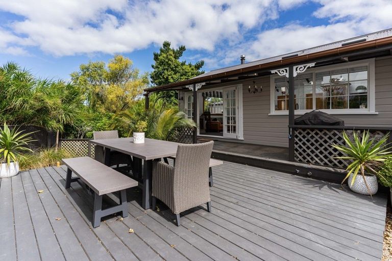 Photo of property in 5 Queen Street, Feilding, 4702