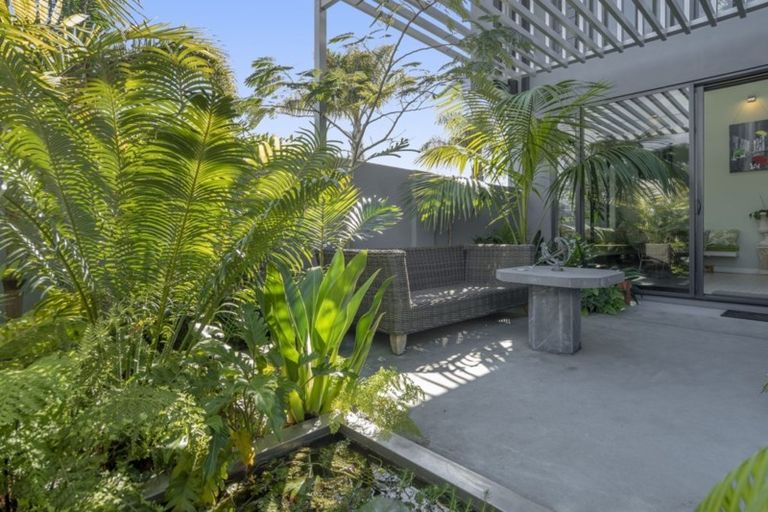 Photo of property in 349a Oceanbeach Road, Mount Maunganui, 3116