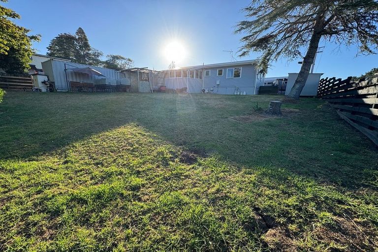 Photo of property in 285 Royal Road, Massey, Auckland, 0614