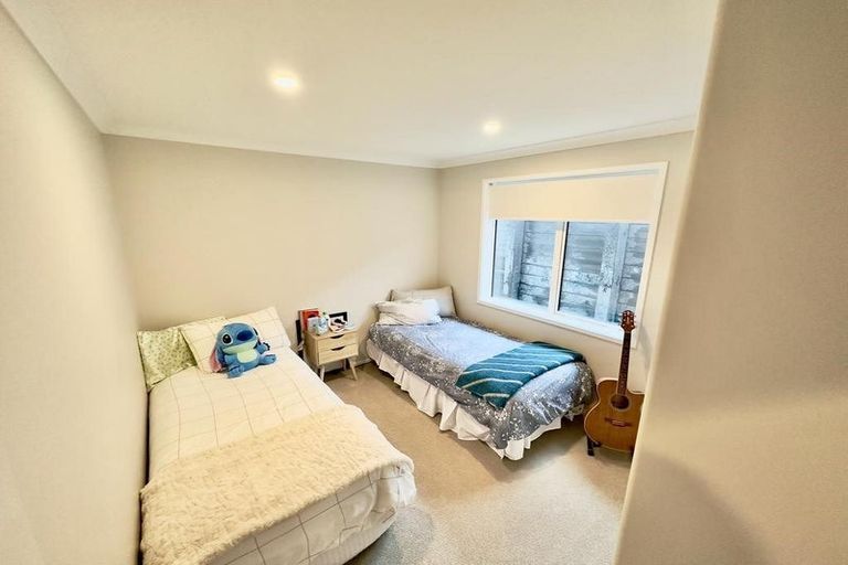 Photo of property in 124 Union Drive, Papamoa, 3118