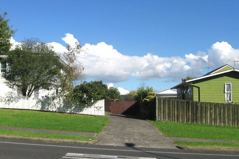 Photo of property in 2/125 Gills Road, Bucklands Beach, Auckland, 2014