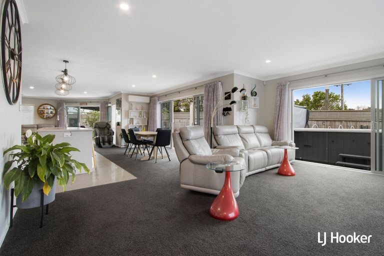 Photo of property in 2 Anatere Rise, Athenree, Katikati, 3177