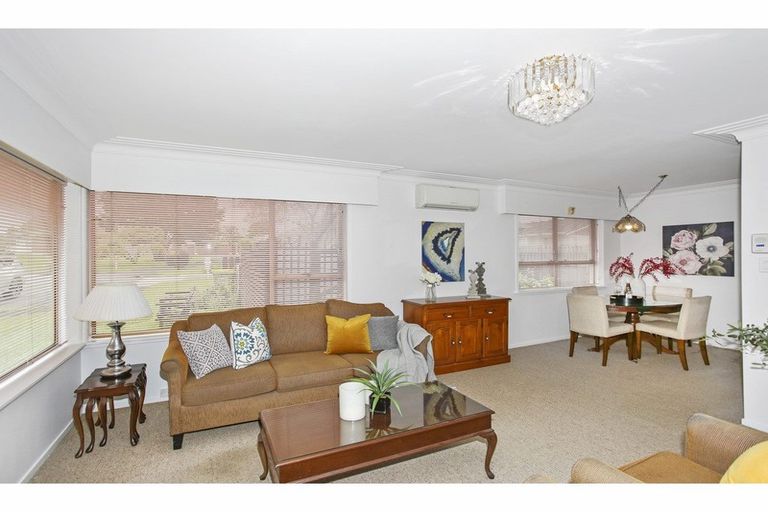 Photo of property in 21 Brynbela Court, Papakura, 2110