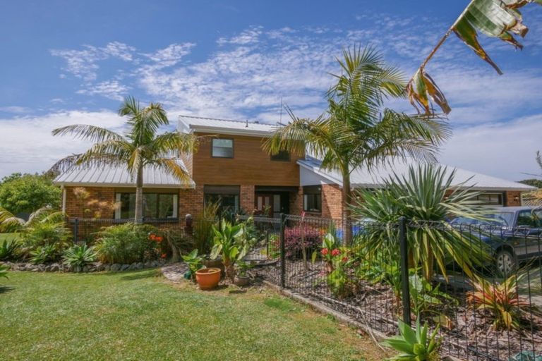 Photo of property in 32 Colonel Mould Drive, Mangonui, 0420