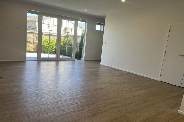 Photo of property in 3/63 Hills Road, Edgeware, Christchurch, 8013