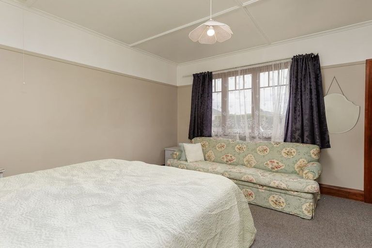 Photo of property in 69 High Street, Waimate, 7924