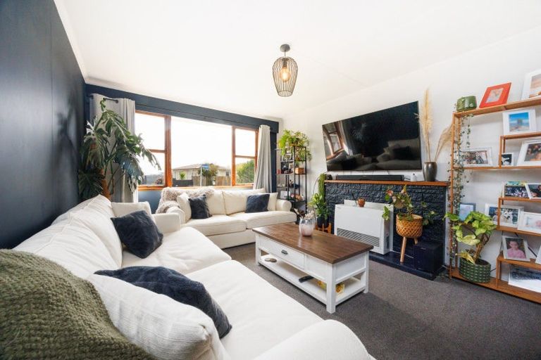 Photo of property in 30 Sutherland Crescent, Westbrook, Palmerston North, 4412