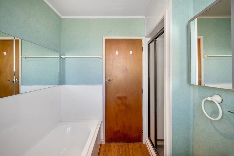 Photo of property in 21 Mallard Drive, Selwyn Heights, Rotorua, 3015